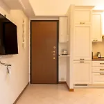 Modern Loft In Near Metro And San Siro アパート *